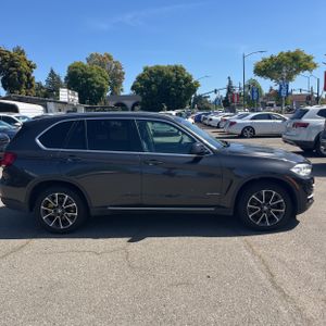 BMW X5 XDRIVE50I - 10