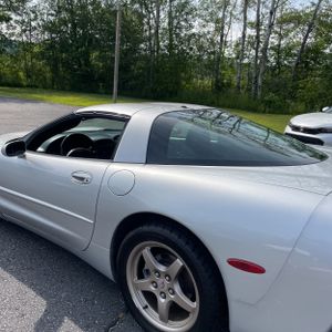 صورة 6 لـ 2003 Chevrolet CORVETTE BASE
