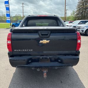 CHEVROLET AVALANCHE - 7