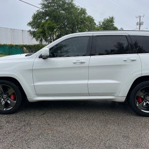 JEEP GRAND CHEROKEE SRT - 4