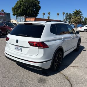 VOLKSWAGEN TIGUAN SE R-LINE BLACK - 8