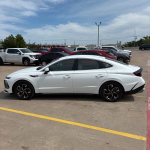 HYUNDAI SONATA SEL - 3