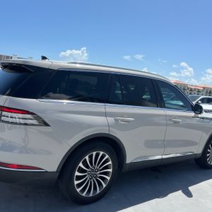 2022 Lincoln AVIATOR RESERVE 照片 9
