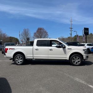 FORD F-150 PLATINUM - 10