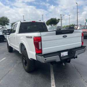 FORD F-250 SUPER DUTY LARIAT - 5