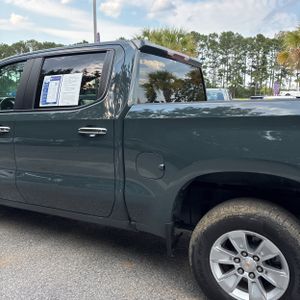 2025 Chevrolet SILVERADO 1500 LT — фото 6