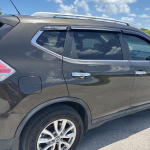 صورة 9 لـ 2015 Nissan ROGUE SV