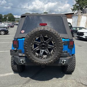 صورة 7 لـ 2015 JEEP WRANGLER UNLIMITED SAHARA