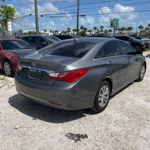 صورة 8 لـ 2011 Hyundai SONATA GLS