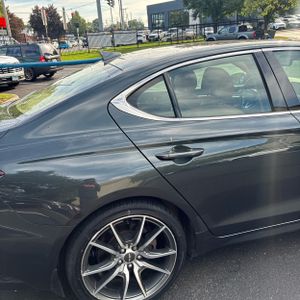 صورة 9 لـ 2022 Genesis G70 2.0T
