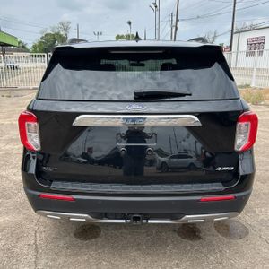 FORD EXPLORER XLT - 7