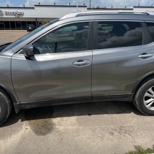 صورة 3 لـ 2016 Nissan ROGUE SV