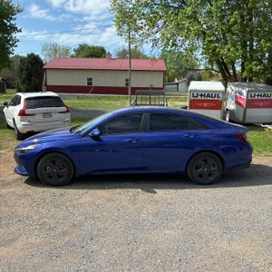 HYUNDAI ELANTRA SEL - 3