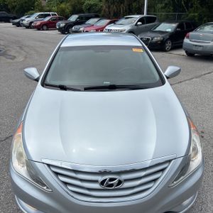2013 Hyundai SONATA GLS thumbnail 15