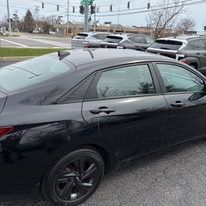 HYUNDAI ELANTRA SEL - 9