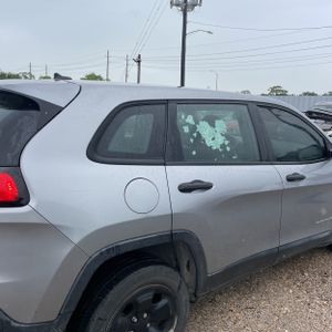 JEEP CHEROKEE SPORT - 8