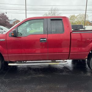 FORD F-150 XLT - 4
