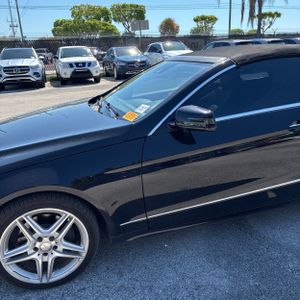 Mercedes-Benz E Class E350 - 2