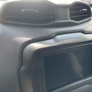 2018 JEEP RENEGADE LATITUDE — миниатюра 73