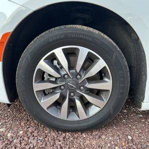 صورة 9 لـ 2022 Chrysler PACIFICA LIMITED