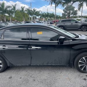 صورة 11 لـ 2019 Nissan SENTRA S