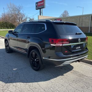 VOLKSWAGEN ATLAS EXECLINE - 5