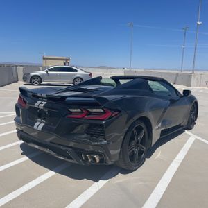 CHEVROLET CORVETTE STINGRAY - 8
