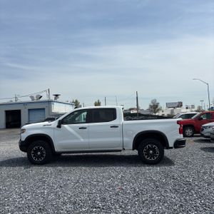 CHEVROLET SILVERADO 1500 ZR2 - 3