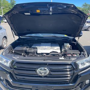 صورة 46 لـ 2017 Toyota LAND CRUISER BASE