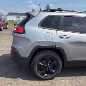 JEEP CHEROKEE LATITUDE ALTITUDE - 9