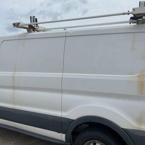 FORD TRANSIT 150 - 6
