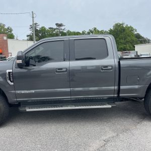 FORD F-250 SUPER DUTY LARIAT - 4