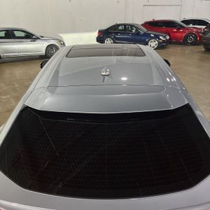 2025 Lamborghini URUS SE — миниатюра 16