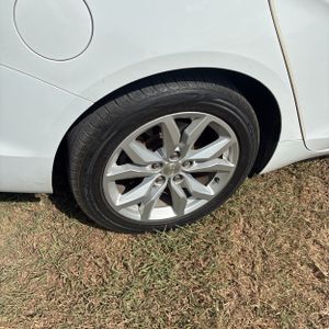 2019 Chevrolet IMPALA LT — миниатюра 19