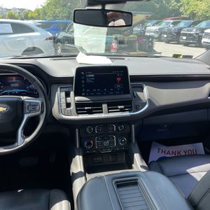 2024 Chevrolet SUBURBAN LT photo 36