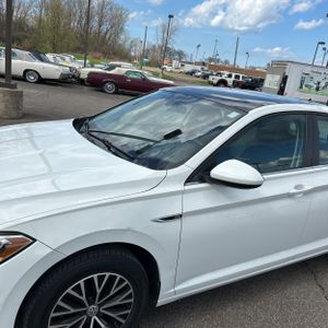 VOLKSWAGEN JETTA SEL - 2