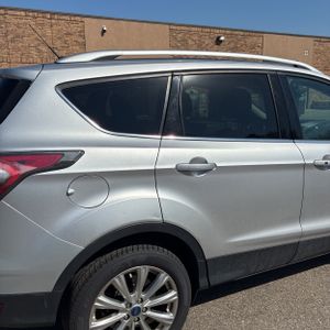 FORD ESCAPE TITANIUM - 9