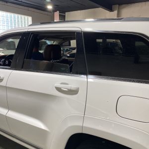 JEEP GRAND CHEROKEE SUMMIT - 4