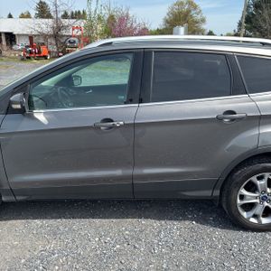 FORD ESCAPE TITANIUM - 4