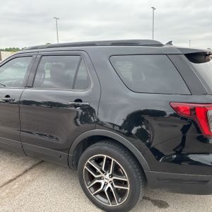 FORD EXPLORER SPORT - 5