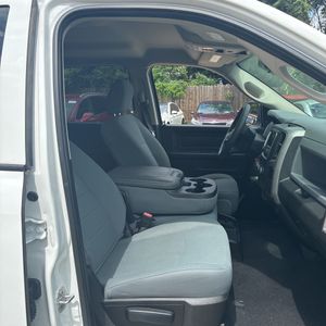 2019 RAM 1500 CLASSIC TRADESMAN — фото 33