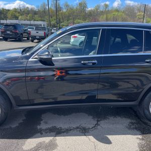 MERCEDES-BENZ GLC - 4