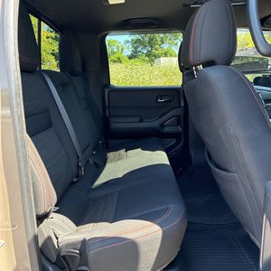 صورة مصغرة 35 لـ 2022 Nissan FRONTIER PRO-4X