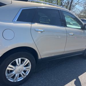 CADILLAC SRX LUXURY COLLECTION - 9