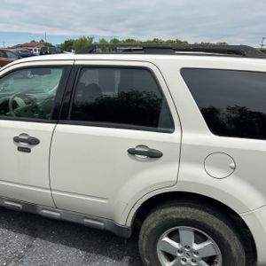 FORD ESCAPE XLT - 6