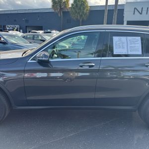2022 Mercedes-BENZ GLC 照片 4