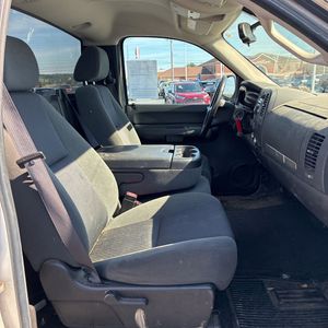2009 Chevrolet SILVERADO 2500HD LT — фото 33