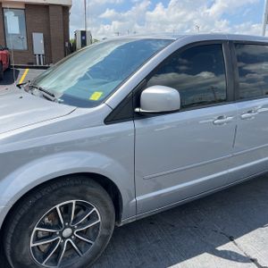 DODGE GRAND CARAVAN R/T - 2