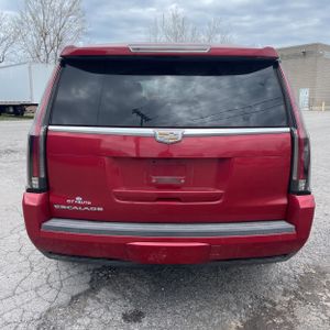 CADILLAC ESCALADE LUXURY - 7