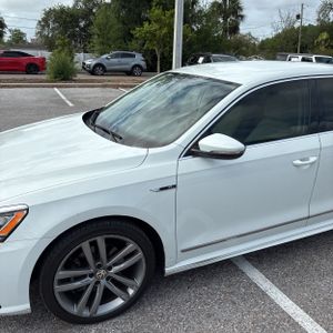 VOLKSWAGEN PASSAT 1.8T R-LINE - 2